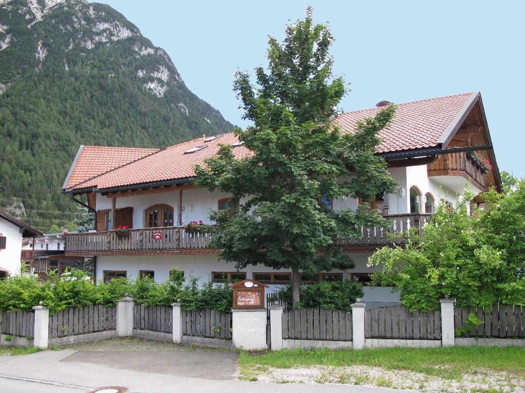 Ferienhaus Magdalena Διαμέρισμα Mittenwald Εξωτερικό φωτογραφία